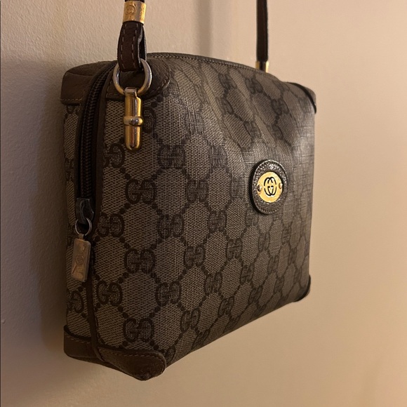 Vintage Gucci Crossbody Bag Interlocking GG Monogram Supreme Coated Canvas Purse - Picture 9 of 17